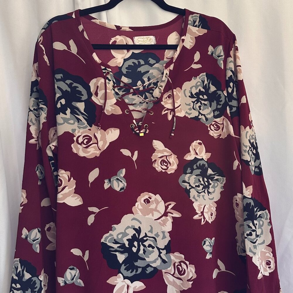 Mud Pie Long Sleeved Long Top GUC Size L